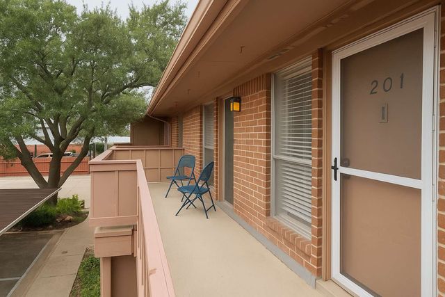 10526 Stone Canyon Road 201, Dallas, TX 75230