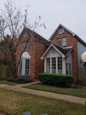 6649 Queensclub Drive, Houston, TX 77069