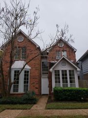 6649 Queensclub Drive, Houston, TX 77069