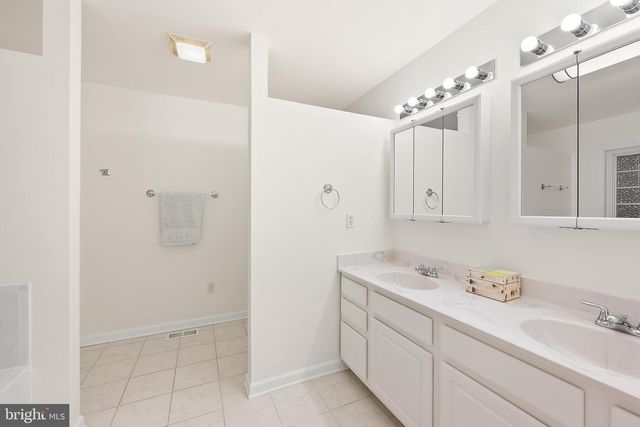 21 CASTLE DR, Ocean Pines, MD 21811