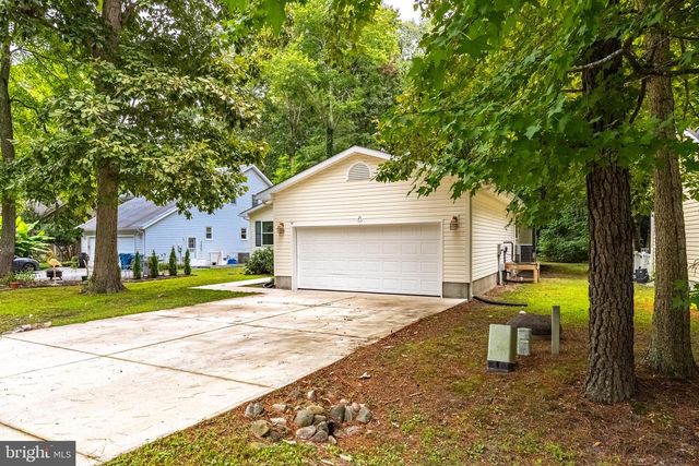 21 CASTLE DR, Ocean Pines, MD 21811