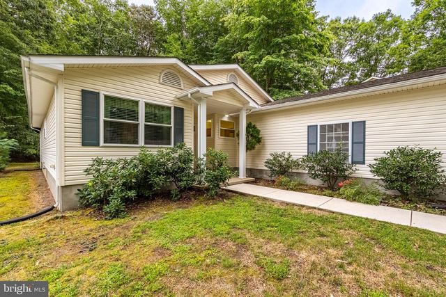 21 CASTLE DR, Ocean Pines, MD 21811