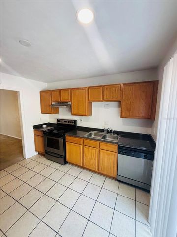 507 NW 39TH ROAD 315, Gainesville, FL 32607