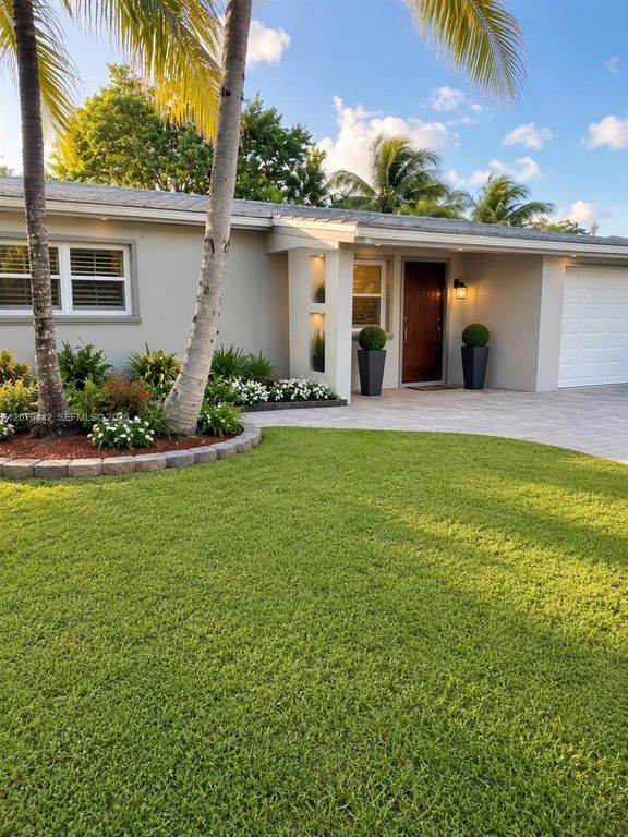 4721 SW 34th Drive, Dania Beach, FL 33312