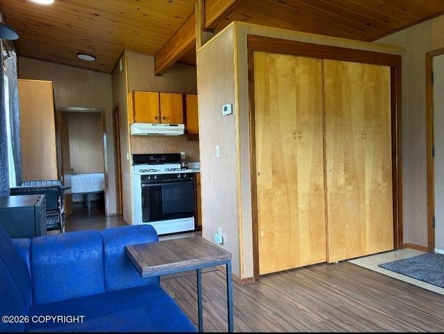 3941 Merrill Drive, Anchorage, AK 99517