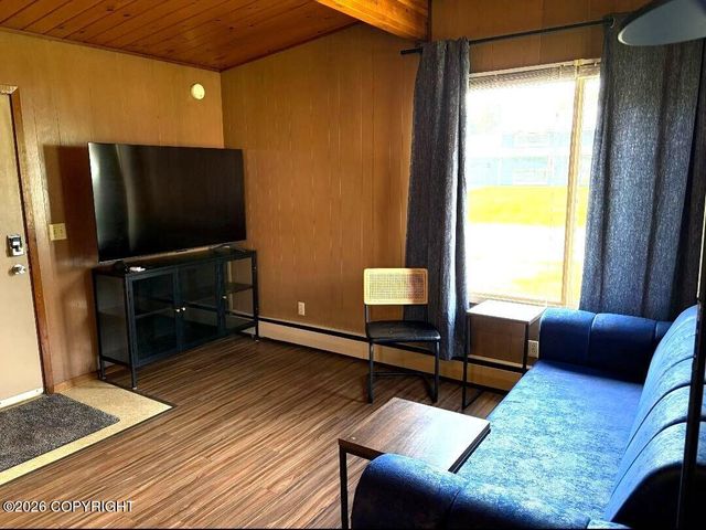 3941 Merrill Drive, Anchorage, AK 99517
