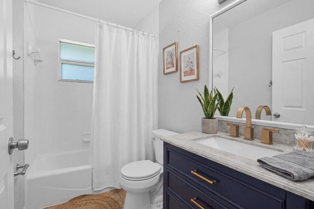 520 N SOUTHRIDGE Road N, Delray Beach, FL 33444