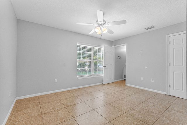 520 N SOUTHRIDGE Road N, Delray Beach, FL 33444