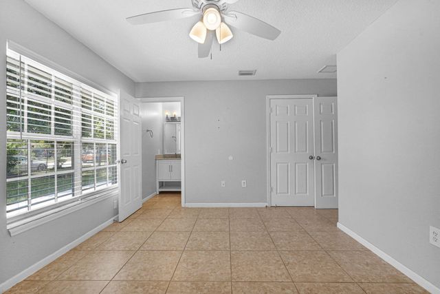 520 N SOUTHRIDGE Road N, Delray Beach, FL 33444