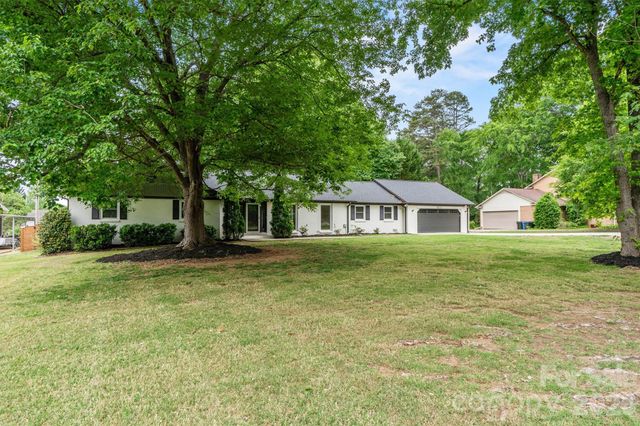6021 Morris Farm Lane, Mint Hill, NC 28227