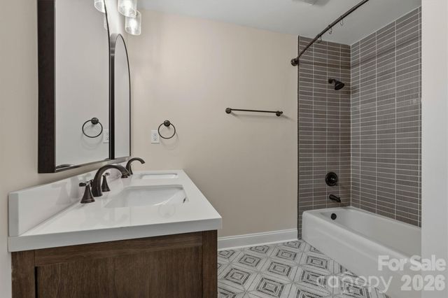 6021 Morris Farm Lane, Mint Hill, NC 28227