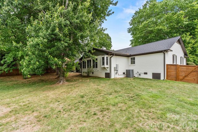 6021 Morris Farm Lane, Mint Hill, NC 28227