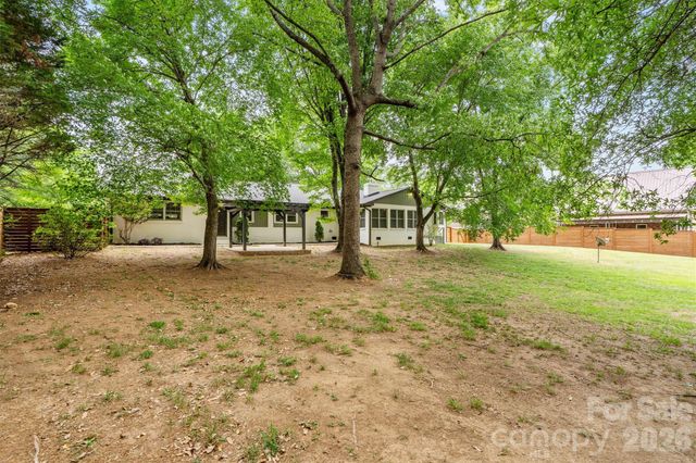 6021 Morris Farm Lane, Mint Hill, NC 28227