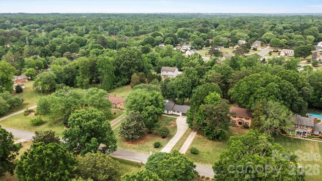 6021 Morris Farm Lane, Mint Hill, NC 28227