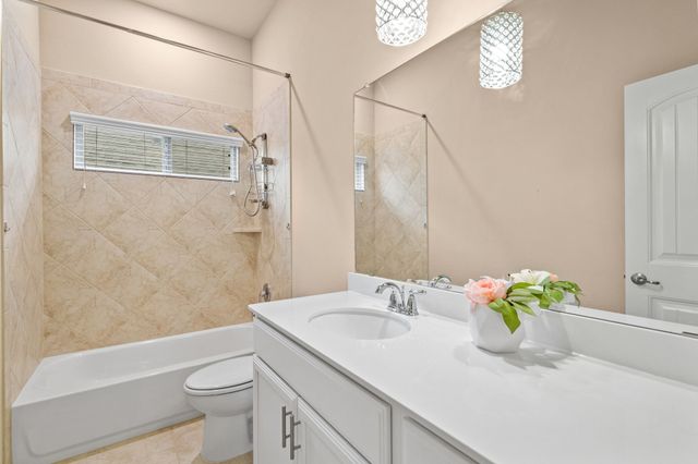 2104 Lake Cliff Drive, Little Elm, TX 75068