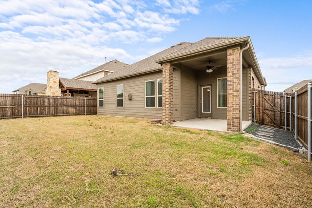 2104 Lake Cliff Drive, Little Elm, TX 75068