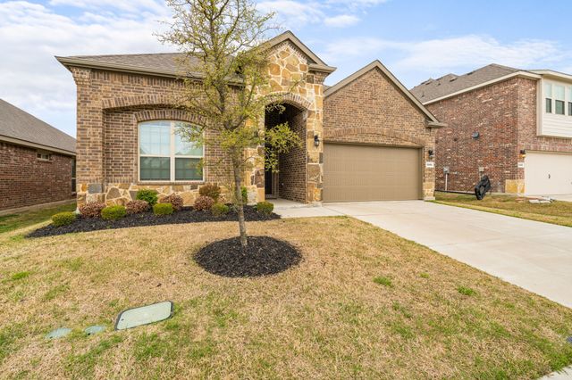 2104 Lake Cliff Drive, Little Elm, TX 75068