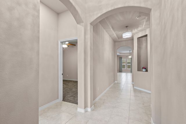 2104 Lake Cliff Drive, Little Elm, TX 75068