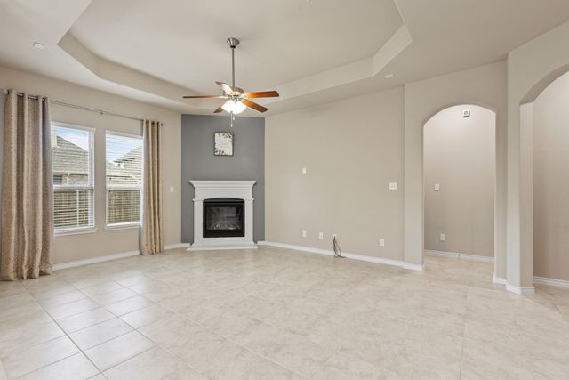 2104 Lake Cliff Drive, Little Elm, TX 75068