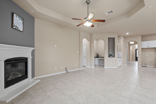 2104 Lake Cliff Drive, Little Elm, TX 75068
