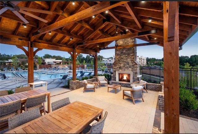 538 East Rope Mill Rd, Holly Springs, GA 30115