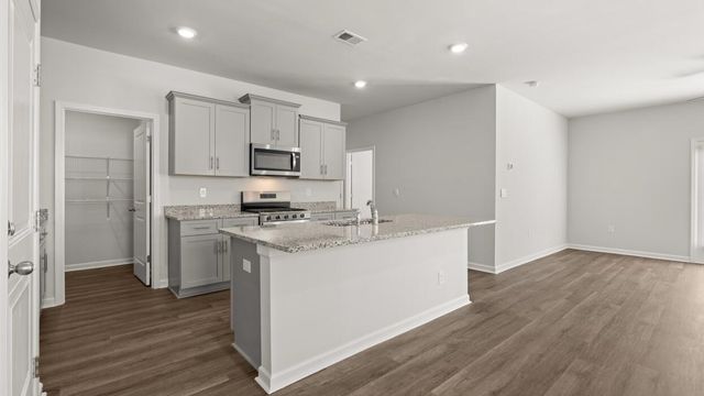 6079 Dead River, Beech Island, SC 29842