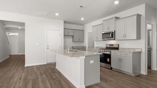 6079 Dead River, Beech Island, SC 29842