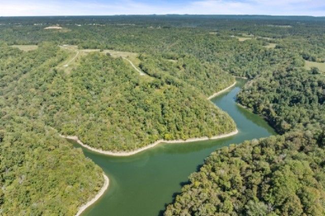 0 Lord Botetourt Court, Baxter, TN 38544