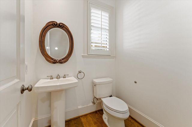 36 Waterway Court, The Woodlands, TX 77380