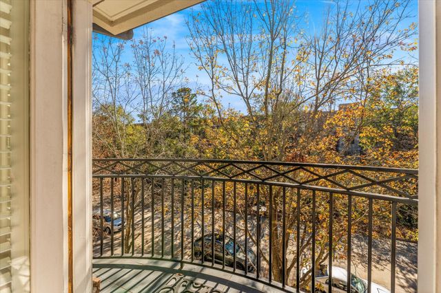 36 Waterway Court, The Woodlands, TX 77380