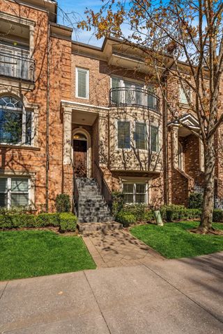 36 Waterway Court, The Woodlands, TX 77380