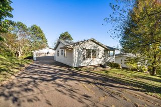 1426 Cliff Avenue, Duluth, MN 55811