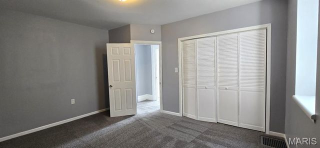 111 E Arlee Avenue, St Louis, MO 63125