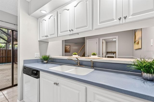 2708 9TH COURT, Palm Harbor, FL 34684