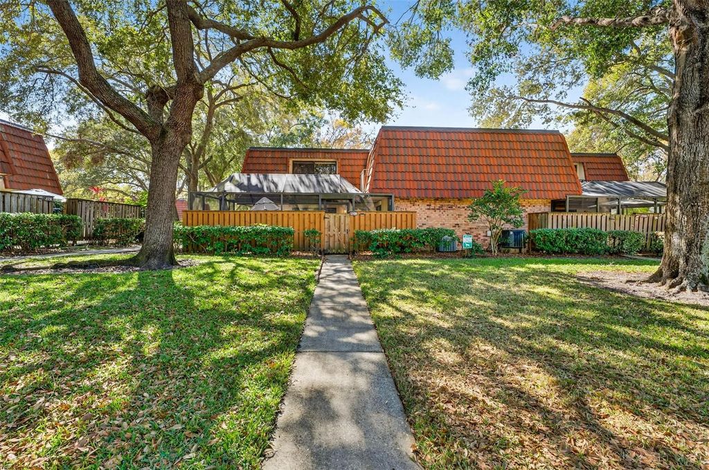 2708 9TH COURT, Palm Harbor, FL 34684