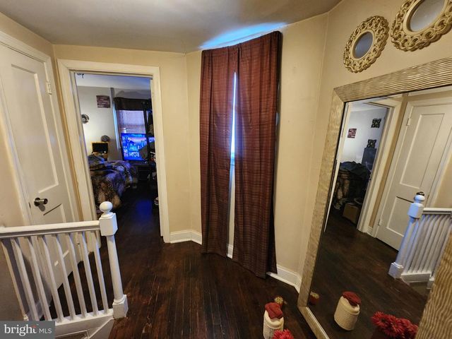 2710 WOODVIEW RD, Baltimore, MD 21225