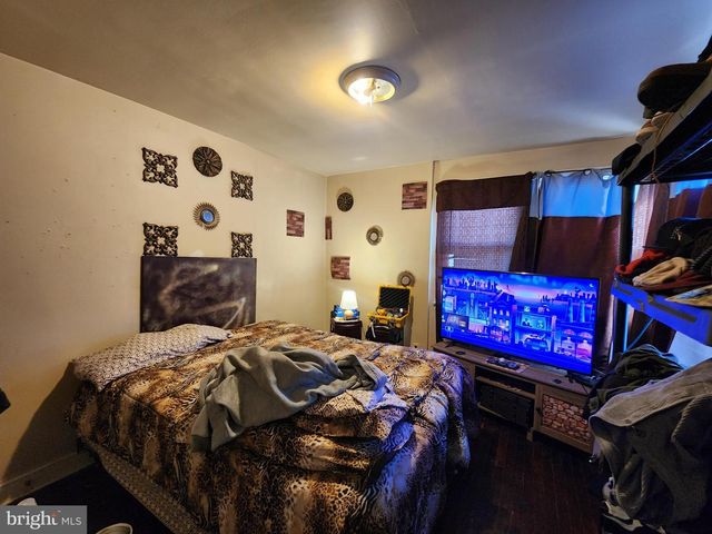 2710 WOODVIEW RD, Baltimore, MD 21225