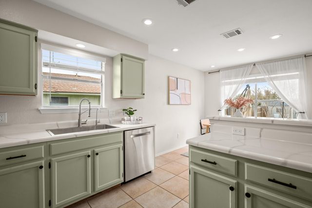 1302 Rambling TRL, Cedar Park, TX 78613