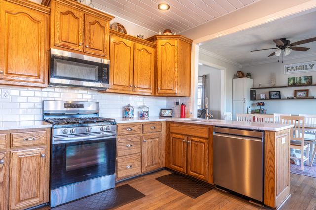 210 Lila Ln, Medina, TN 38355