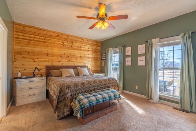 210 Lila Ln, Medina, TN 38355