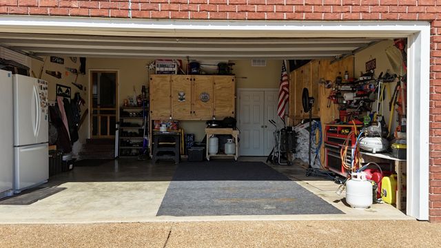 210 Lila Ln, Medina, TN 38355