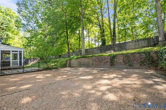 13607 Knobhill Ct, Midlothian, VA 23114