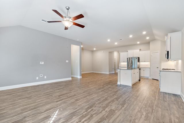 18716 Laurel Hills Drive, New Caney, TX 77357
