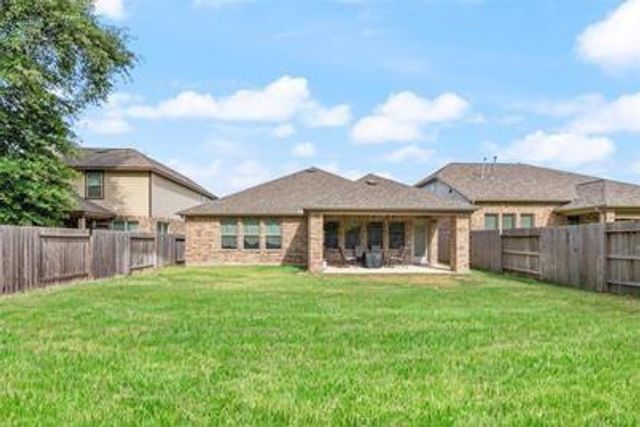18716 Laurel Hills Drive, New Caney, TX 77357