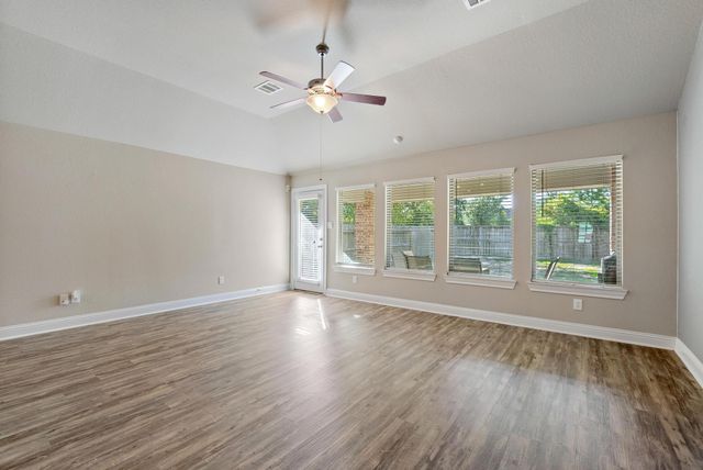 18716 Laurel Hills Drive, New Caney, TX 77357