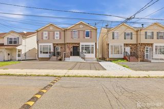 8 Somerset Street, Carteret, NJ 07008