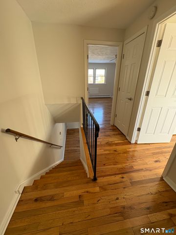 43 Hiltbrand Road APT 2-8, Bristol, CT 06010