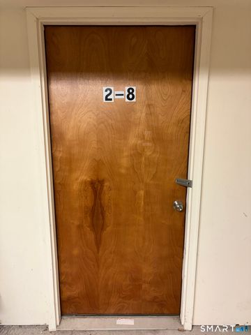 43 Hiltbrand Road APT 2-8, Bristol, CT 06010