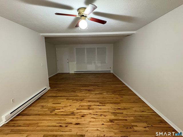 43 Hiltbrand Road APT 2-8, Bristol, CT 06010