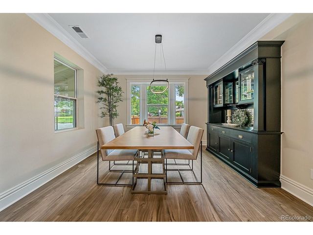 805 Elm St, Denver, CO 80220